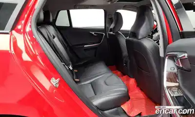 Volvo V60 2018 2.0 гидро в Москве № 230595, миниатюра 12
