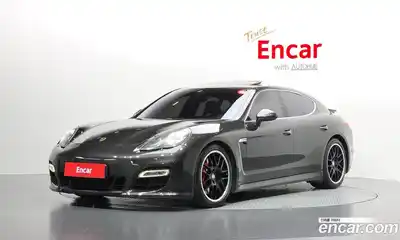 Porsche Panamera, 2010