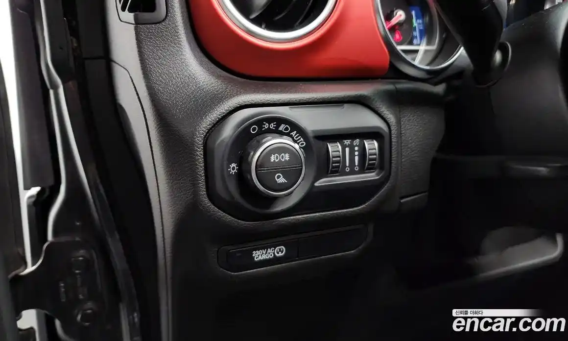 Jeep Gladiator 2020 3.6 гидро в Москве № 232269, фото 14
