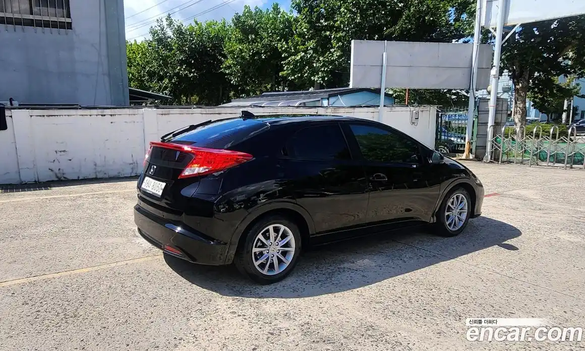 Honda Civic 2013 1.8 гидро в Москве № 232972, фото 16