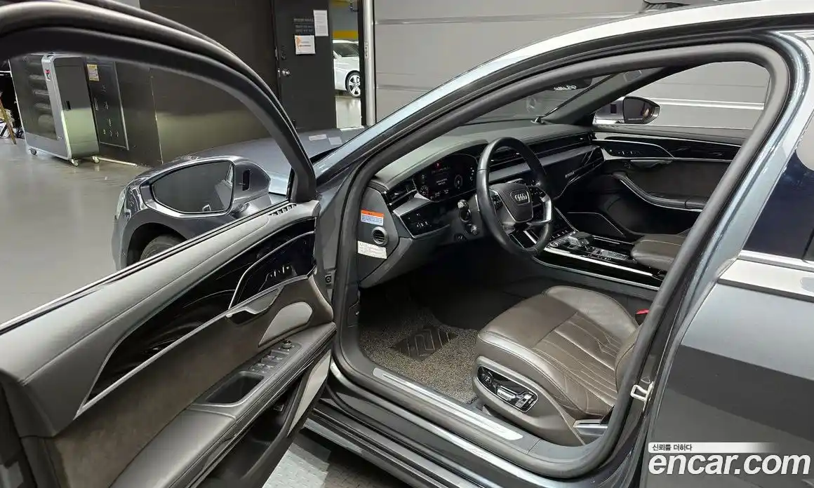 Audi A8 2021 3.0 гидро в Москве № 249228, фото 11