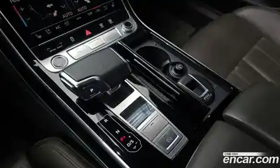 Audi A8 2021 3.0 гидро в Москве № 249228, миниатюра 9