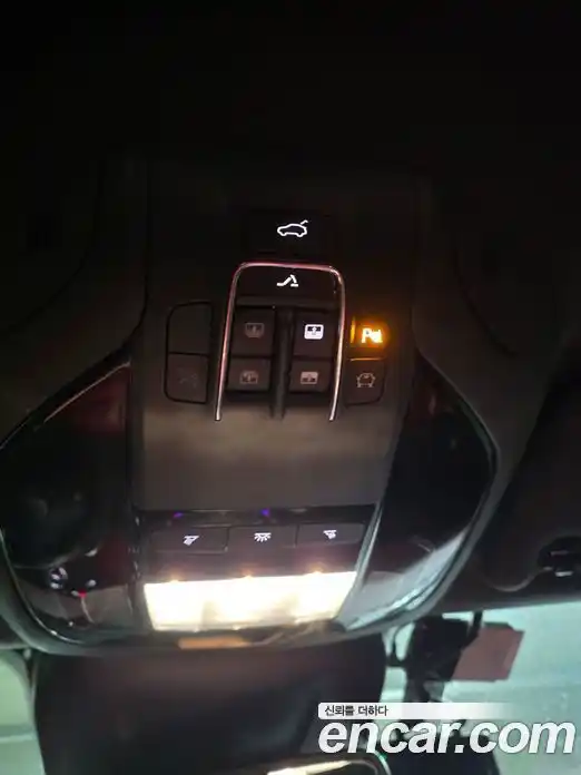 Maserati Levante 2017 3.0 гидро в Москве № 256034, фото 13