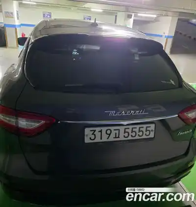 Maserati Levante 2017 3.0 гидро в Москве № 256034, миниатюра 2