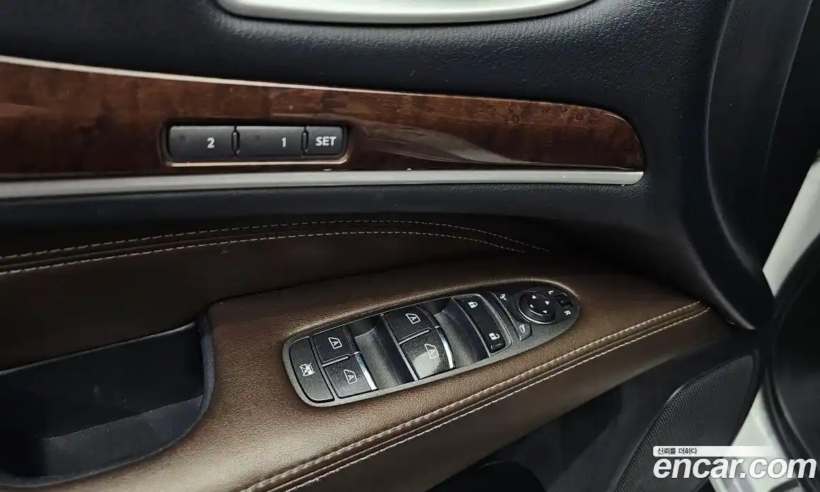 Infiniti QX60 2017 3.5 гидро в Москве № 256168, фото 16