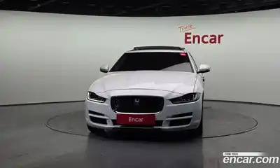 Jaguar XE 2015 2.0 гидро в Москве № 268076, миниатюра 3
