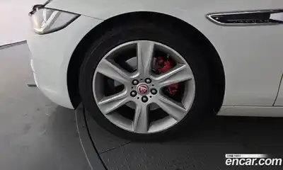 Jaguar XE 2015 2.0 гидро в Москве № 268076, миниатюра 5
