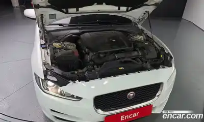 Jaguar XE 2015 2.0 гидро в Москве № 268076, миниатюра 6