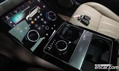 Land Rover Range-Rover Velar 2018 3.0 гидро в Москве № 271487, миниатюра 8