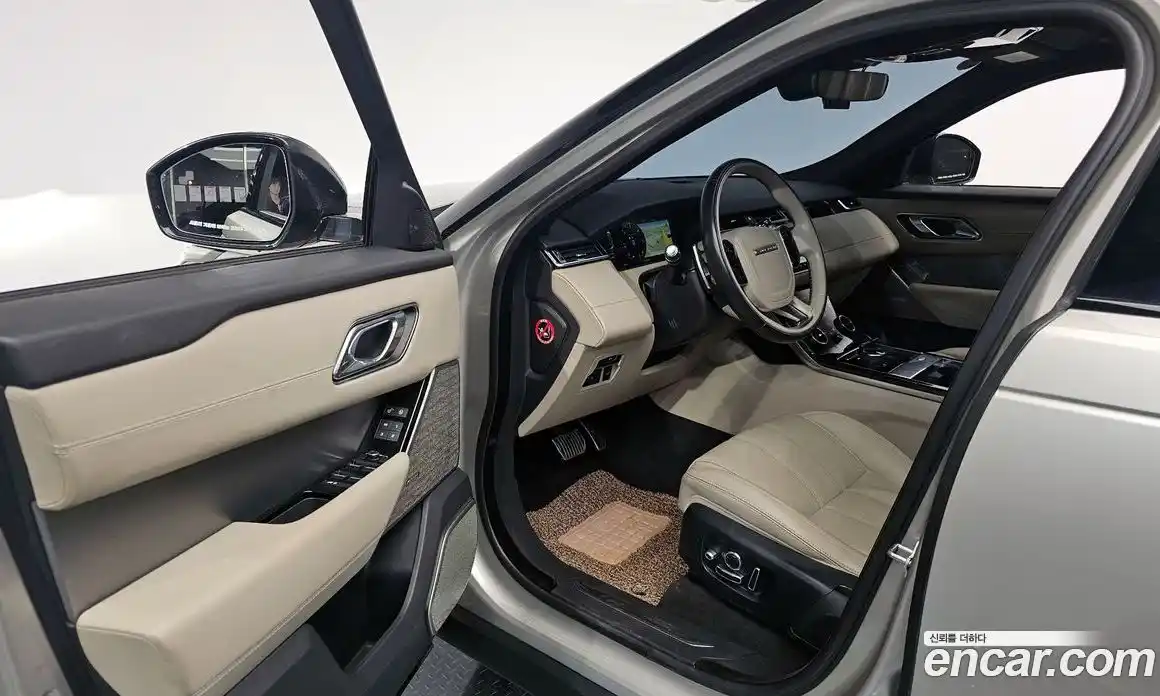 Land Rover Range-Rover Velar 2018 3.0 гидро в Москве № 271487, фото 9