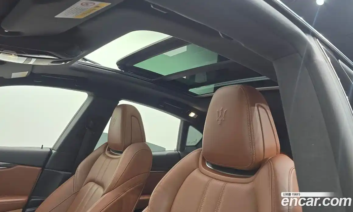 Maserati Levante 2018 3.0 гидро в Москве № 282824, фото 19