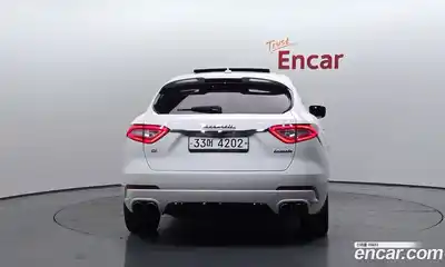 Maserati Levante 2018 3.0 гидро в Москве № 282824, миниатюра 4