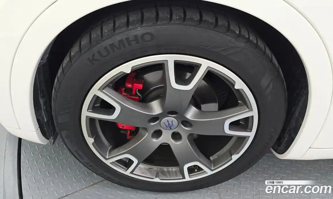 Maserati Levante 2018 3.0 гидро в Москве № 282824, фото 5