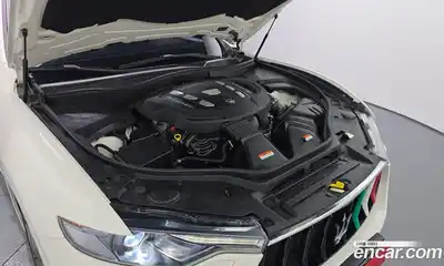 Maserati Levante 2018 3.0 гидро в Москве № 282824, миниатюра 6