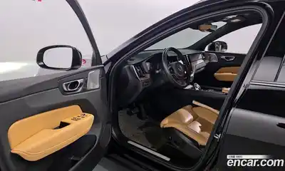 Volvo XC60 2020 2.0 гидро в Москве № 293760, миниатюра 10