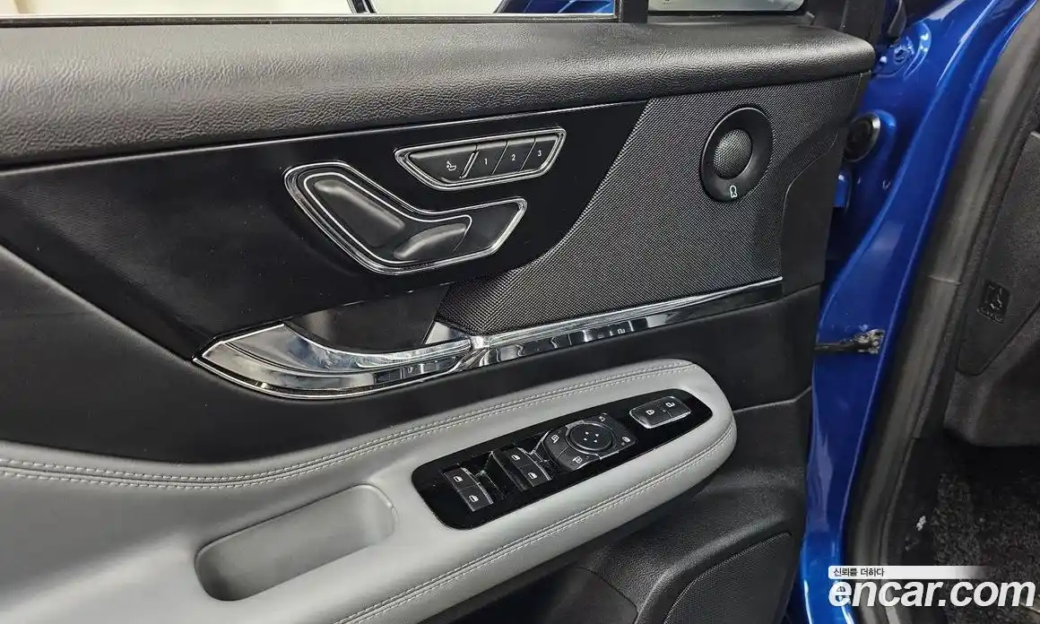 Lincoln Corsair 2020 2.0 гидро в Москве № 304232, фото 16