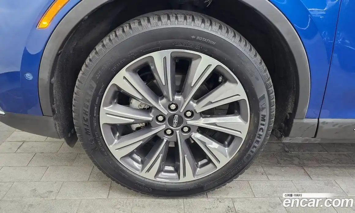 Lincoln Corsair 2020 2.0 гидро в Москве № 304232, фото 5