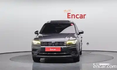 Volkswagen Tiguan 2020 2.0 гидро в Москве № 329865, миниатюра 3