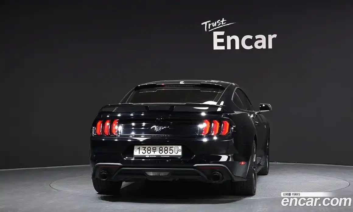 Ford Mustang 2019 2.3 гидро в Москве № 335253, фото 4