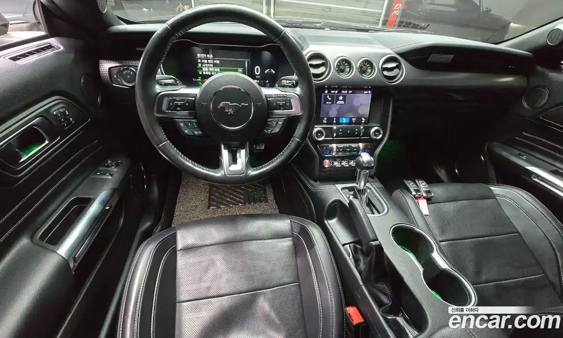 Ford Mustang 2019 2.3 гидро в Москве № 335253, фото 7