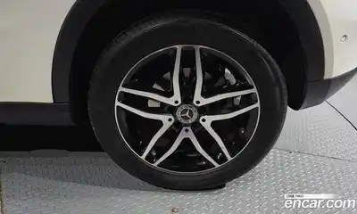Mercedes-Benz GLA-Class 2018 2.0 гидро в Москве № 342522, миниатюра 5