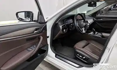 BMW 5-Series 2023 2.0 гидро в Москве № 364891, миниатюра 10