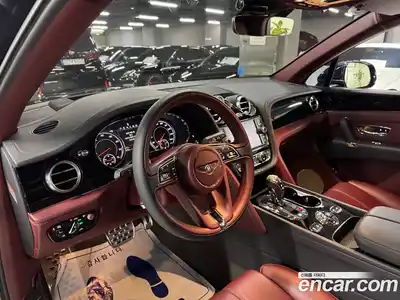 Bentley Bentayga 2020 4.0 гидро в Москве № 418275, миниатюра 4