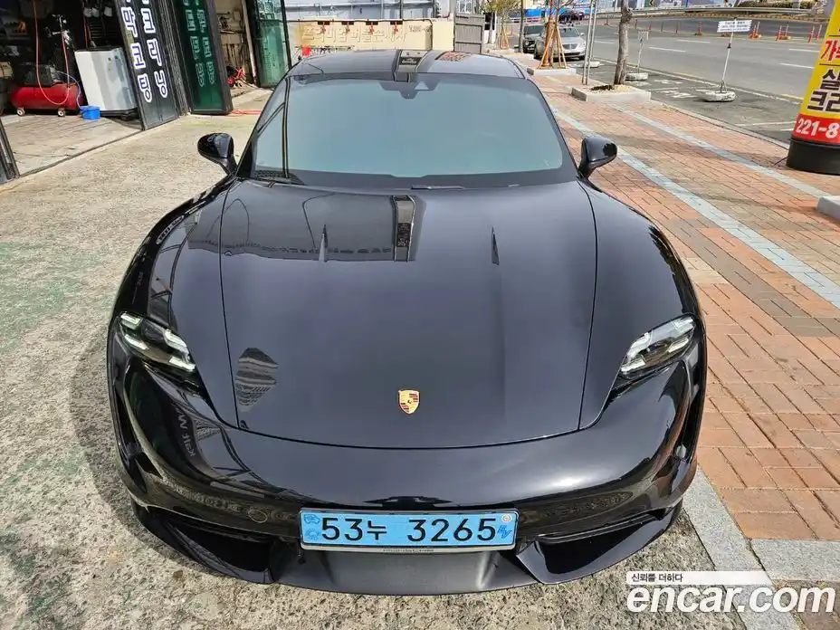 Porsche Taycan 2021 0.1 гидро в Москве № 470958, фото 3