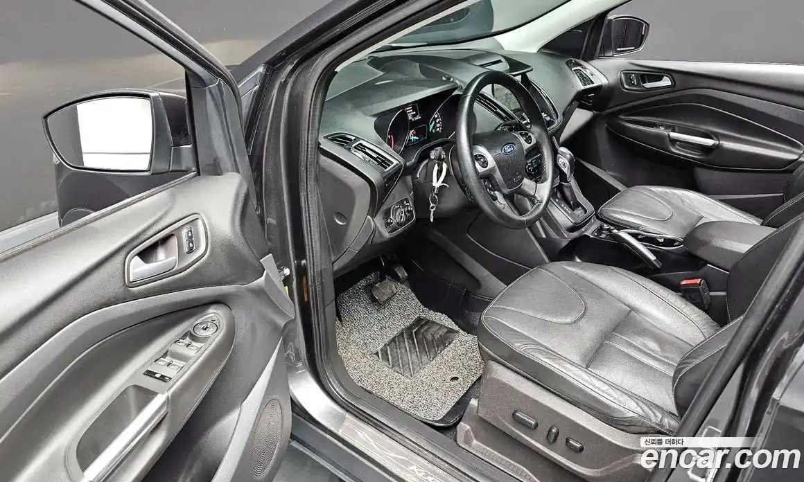 Ford Kuga 2016 2.0 гидро в Москве № 547059, фото 12
