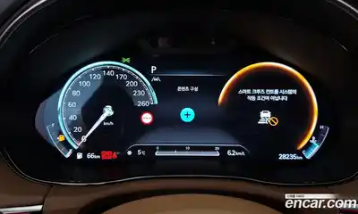 Genesis GV70 2024 2.5 гидро в Москве № 56357, миниатюра 8
