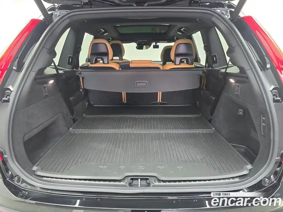 Volvo XC90 2022 2.0 гидро в Москве № 593885, фото 14