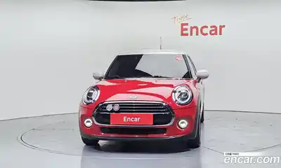 Mini Cooper 2020 1.5 гидро в Москве № 595059, миниатюра 3