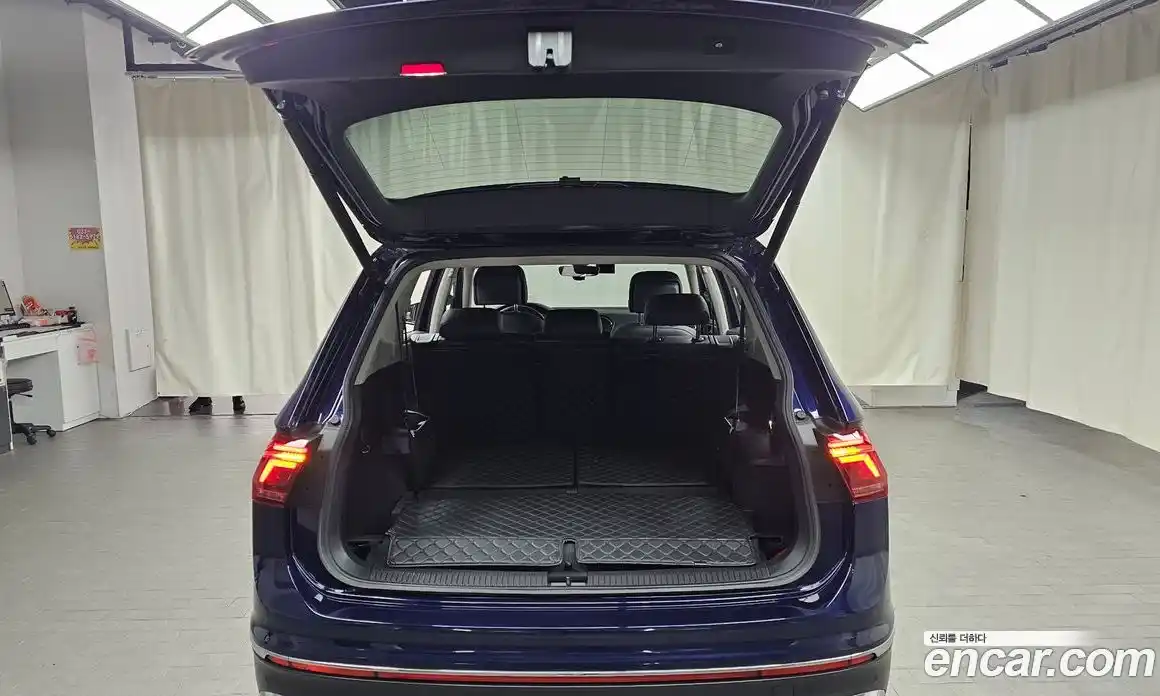 Volkswagen Tiguan 2022 2.0 гидро в Москве № 628874, фото 20