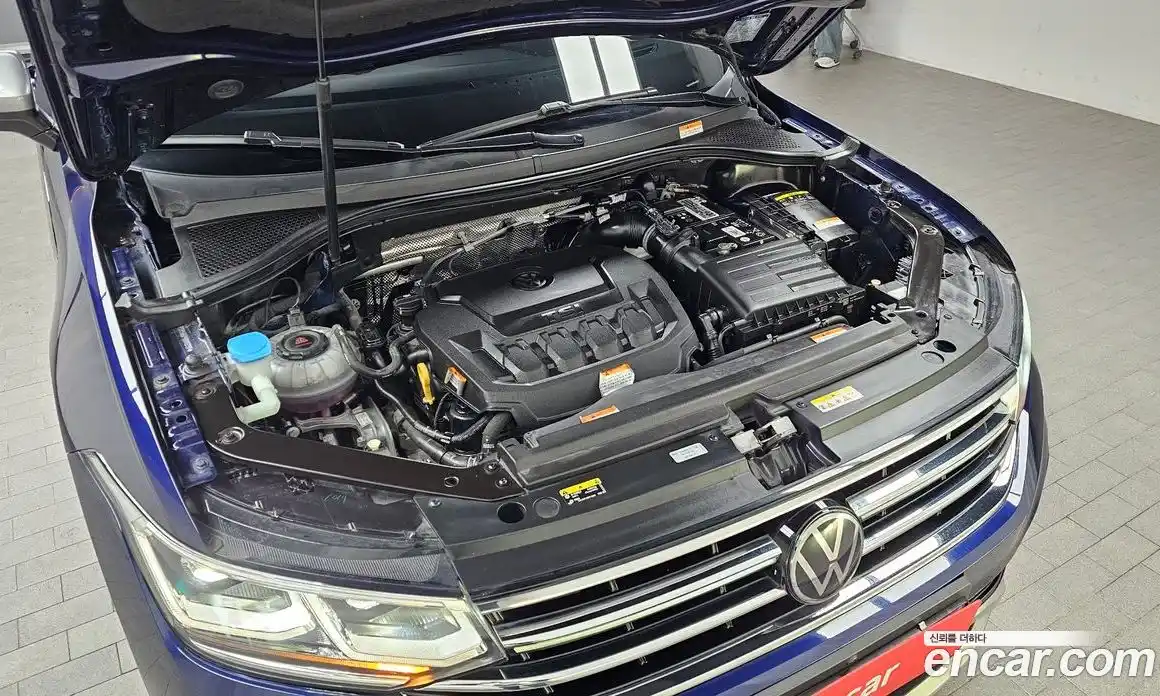 Volkswagen Tiguan 2022 2.0 гидро в Москве № 628874, фото 6