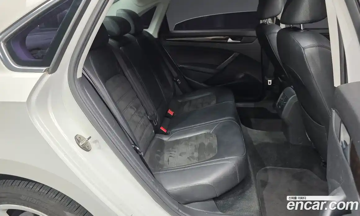 Volkswagen Passat 2015 2.0 гидро в Москве № 629201, фото 12