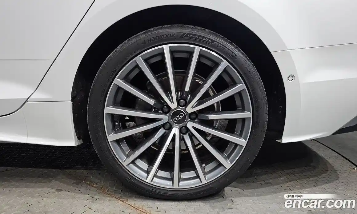 Audi A5 2023 2.0 гидро в Москве, фото 5