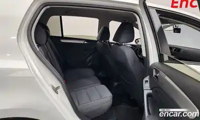 Volkswagen Golf 2011 2.0 гидро в Москве № 725152, миниатюра 12