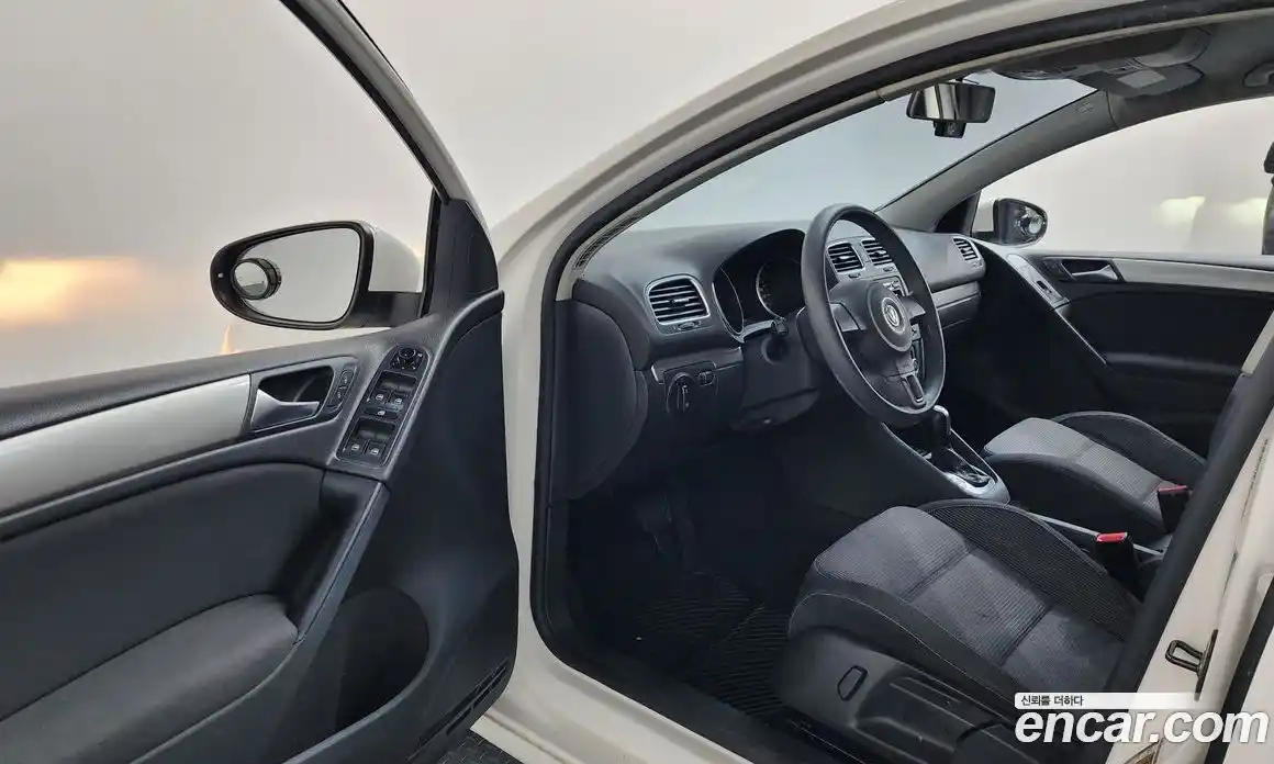 Volkswagen Golf 2011 2.0 гидро в Москве № 725152, фото 10
