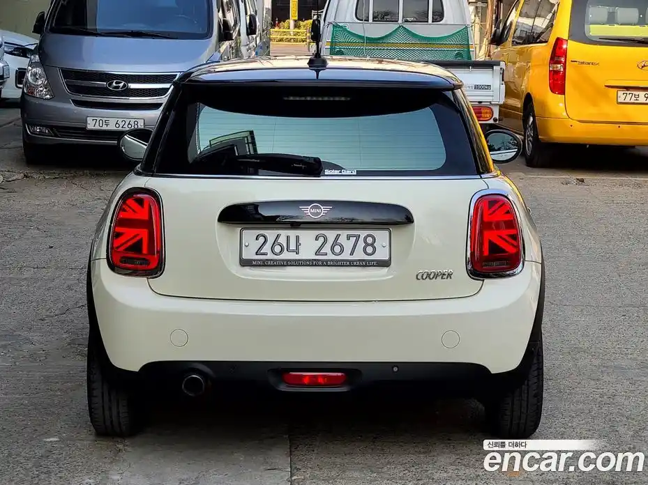 Mini Cooper 2019 1.5 гидро в Москве № 749810, фото 4