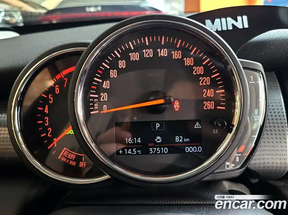 Mini Cooper 2019 1.5 гидро в Москве № 749810, фото 8