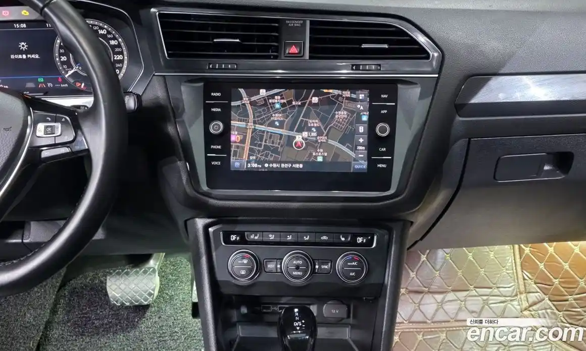 Volkswagen Tiguan 2018 2.0 гидро в Москве № 750035, фото 14