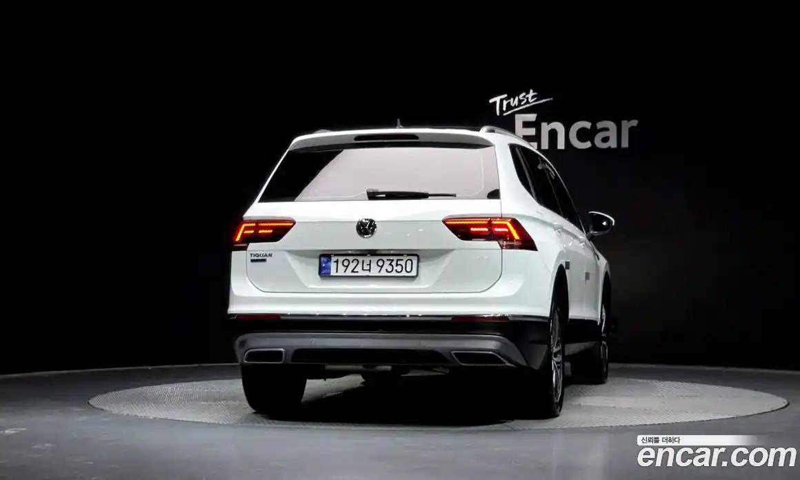 Volkswagen Tiguan 2018 2.0 гидро в Москве № 750035, фото 4