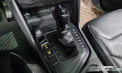 Volkswagen Tiguan 2018 2.0 гидро в Москве № 750035, миниатюра 9