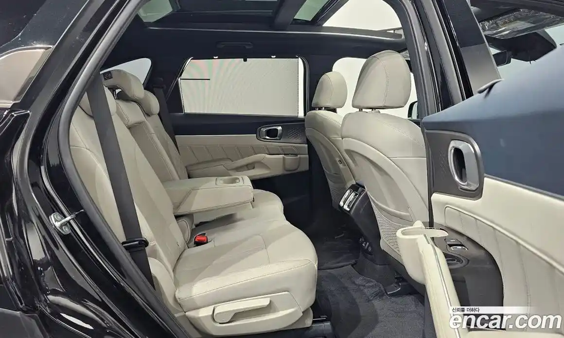 Kia Sorento 2023 1.6 гидро, фото 12