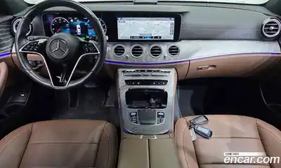 Mercedes-Benz E-Class 2022 2.0 гидро, миниатюра 7