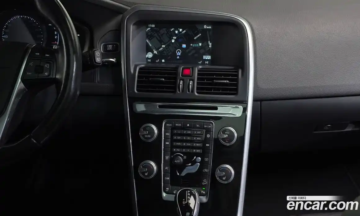 Volvo XC60 2016 2.4 гидро в Москве № 802015, фото 14