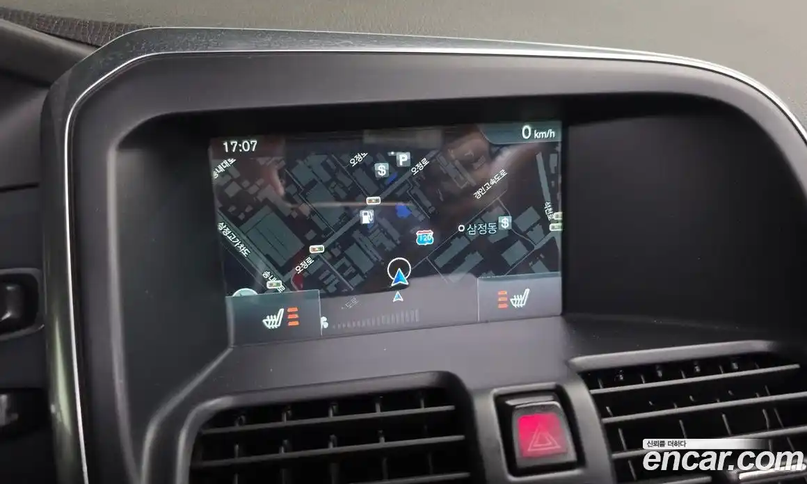 Volvo XC60 2016 2.4 гидро в Москве № 802015, фото 18