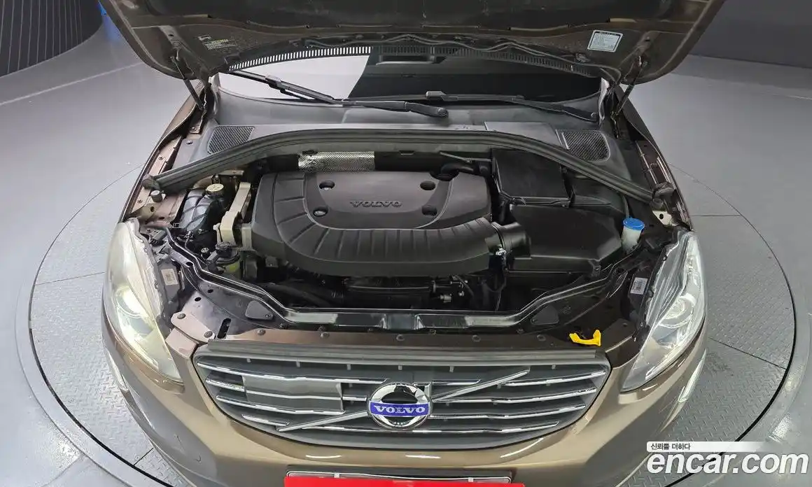 Volvo XC60 2016 2.4 гидро в Москве № 802015, фото 6