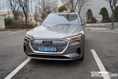 Audi e-tron 2021 0.2 гидро в Москве, миниатюра 3