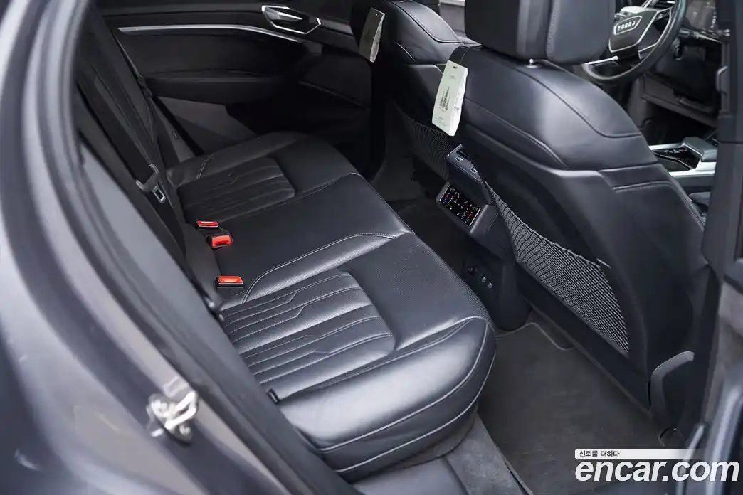 Audi e-tron 2021 0.2 гидро в Москве, фото 9